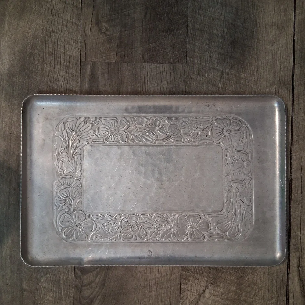 Vintage Hand Forged Everlast‎ Metal Rectangle Floral Tray